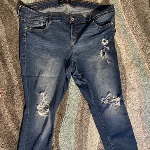 TORRID Boyfriend jeans size 18